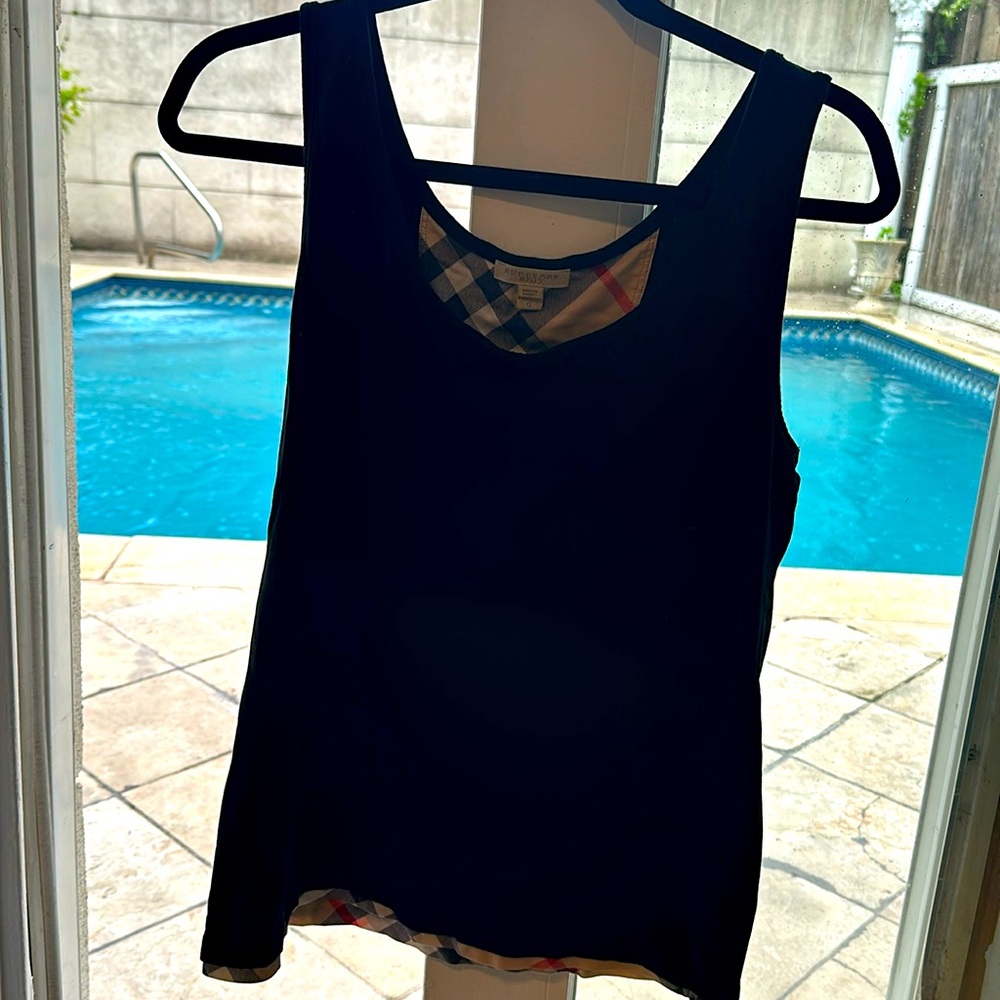 Women’s L black Burberry Brit tank w check trim